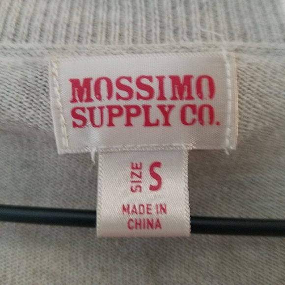 Tan sweater - Picture 3 of 3